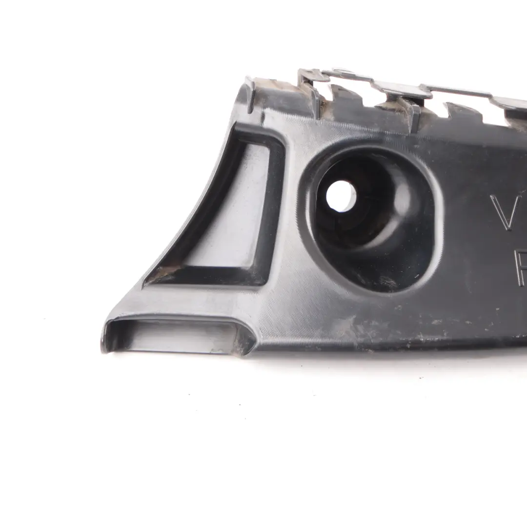 Support de Montage Droit du Pare-chocs Arrière pour Mercedes V177 à propos du numéro de pièce A1778853602 Mercedes V177 Support de Montage Droit du Pare-chocs Arrière - SKU A1778853602 - Numéro de pièce A1778853602