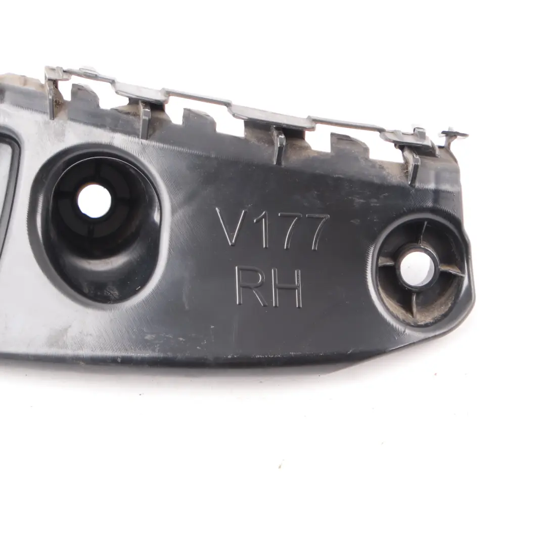 Ślizg Mocowanie Wspornik Zderzaka Prawy Tył do Mercedes V177 o numerze A1778853602 Mercedes V177 Ślizg Mocowanie Wspornik Zderzaka Prawy Tył - SKU A1778853602 - Numer Części A1778853602