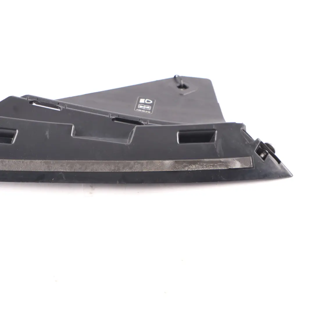 Mercedes W177 Embellecedor parachoques delantero Soporte superior izquierdo - SKU A1778859502 - Número de pieza A1778859502