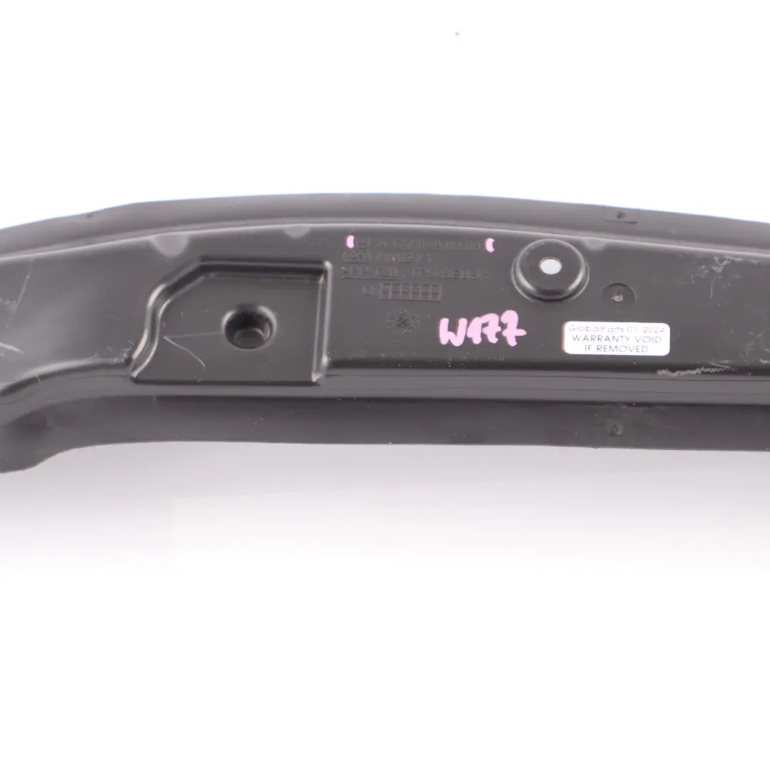 Kotflügelhalterung Halter vorne links A2468890925 für Mercedes W246 mit Teilenummer A1778890000 Mercedes W246 Kotflügelhalterung Halter vorne links A2468890925 - SKU A1778890000 - Teilenummer A1778890000