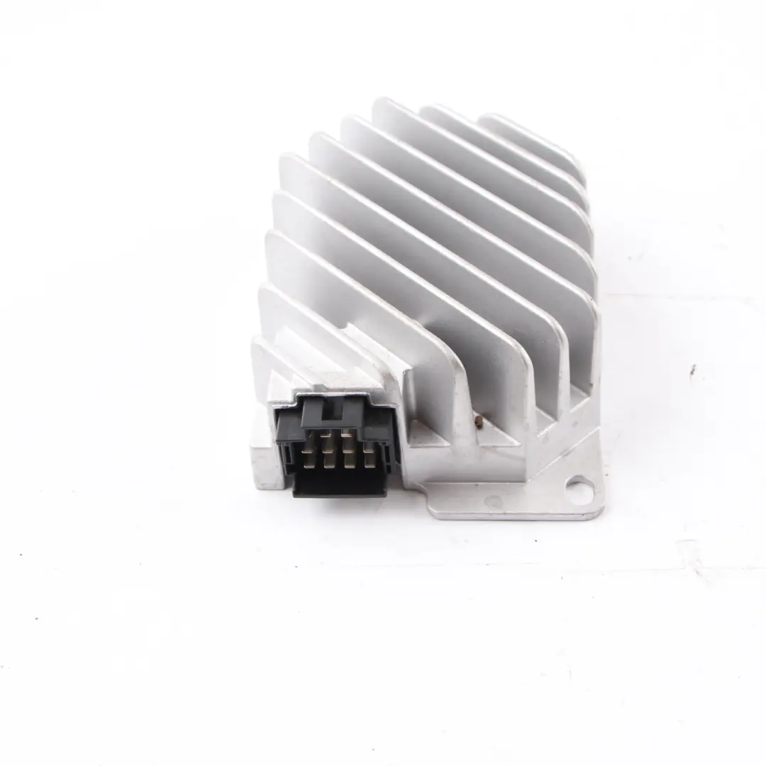 Amplificador audio Mercedes V177 Unidad sistema HIFI Harman/Kardon  - SKU A1779050403 - Número de pieza A1779050403