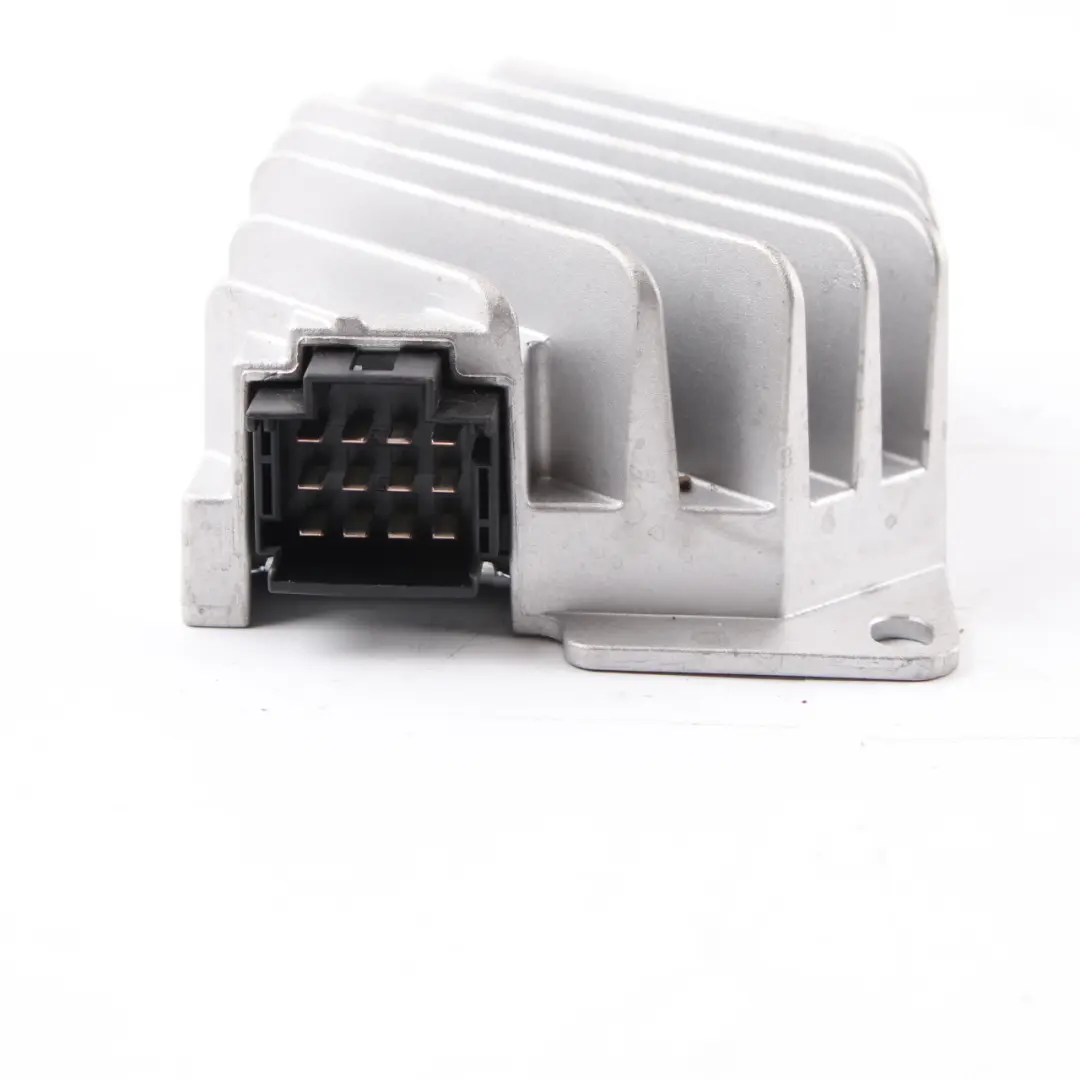 Amplificatore audio Mercedes V177 Harman/Kardon Unità sistema HIFI per con numero di parte A1779050403 Amplificatore audio Mercedes V177 Harman/Kardon Unità sistema HIFI - SKU A1779050403 - Numero di parte A1779050403