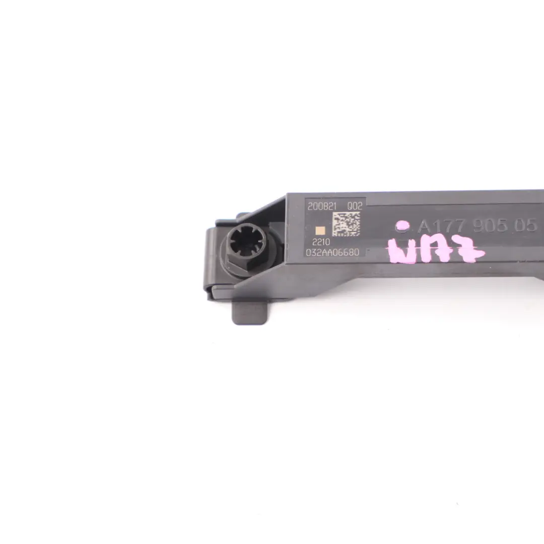 Antenna Keyless Unità controllo antenna ingresso per Mercedes W177 W247 con numero di parte A1779050500 Mercedes W177 W247 Antenna Keyless Unità controllo antenna ingresso - SKU A1779050500 - Numero di parte A1779050500
