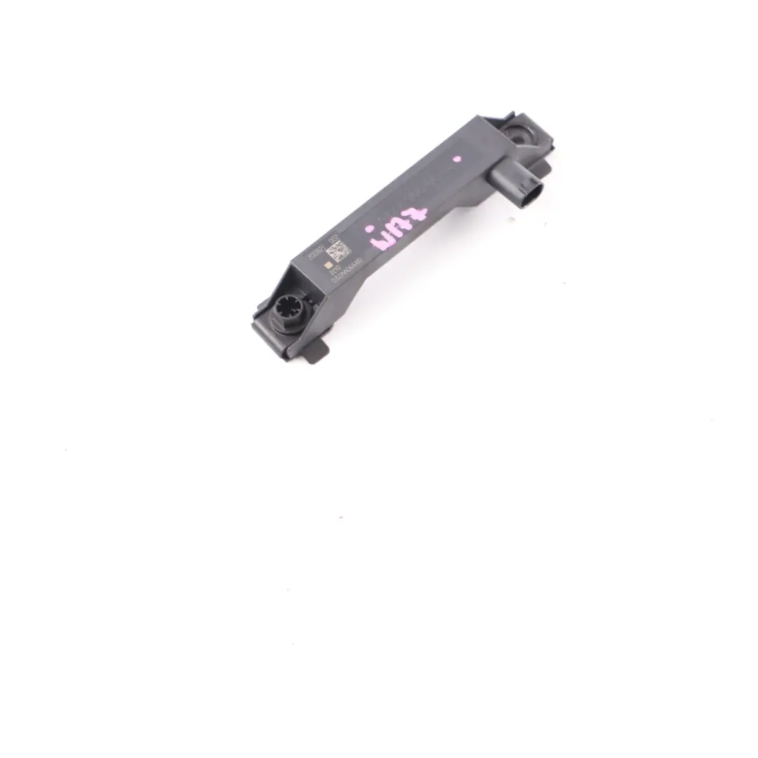 Antenna Keyless Unità controllo antenna ingresso per Mercedes W177 W247 con numero di parte A1779050500 Mercedes W177 W247 Antenna Keyless Unità controllo antenna ingresso - SKU A1779050500 - Numero di parte A1779050500
