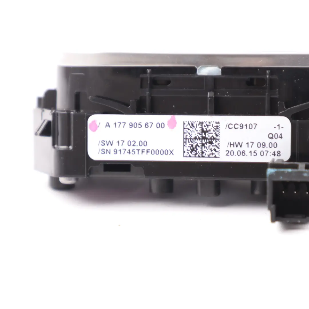 Mercedes W177 Interruptor asiento control de calefacción delantera izquierda - SKU A1779056700 - Número de pieza A1779056700