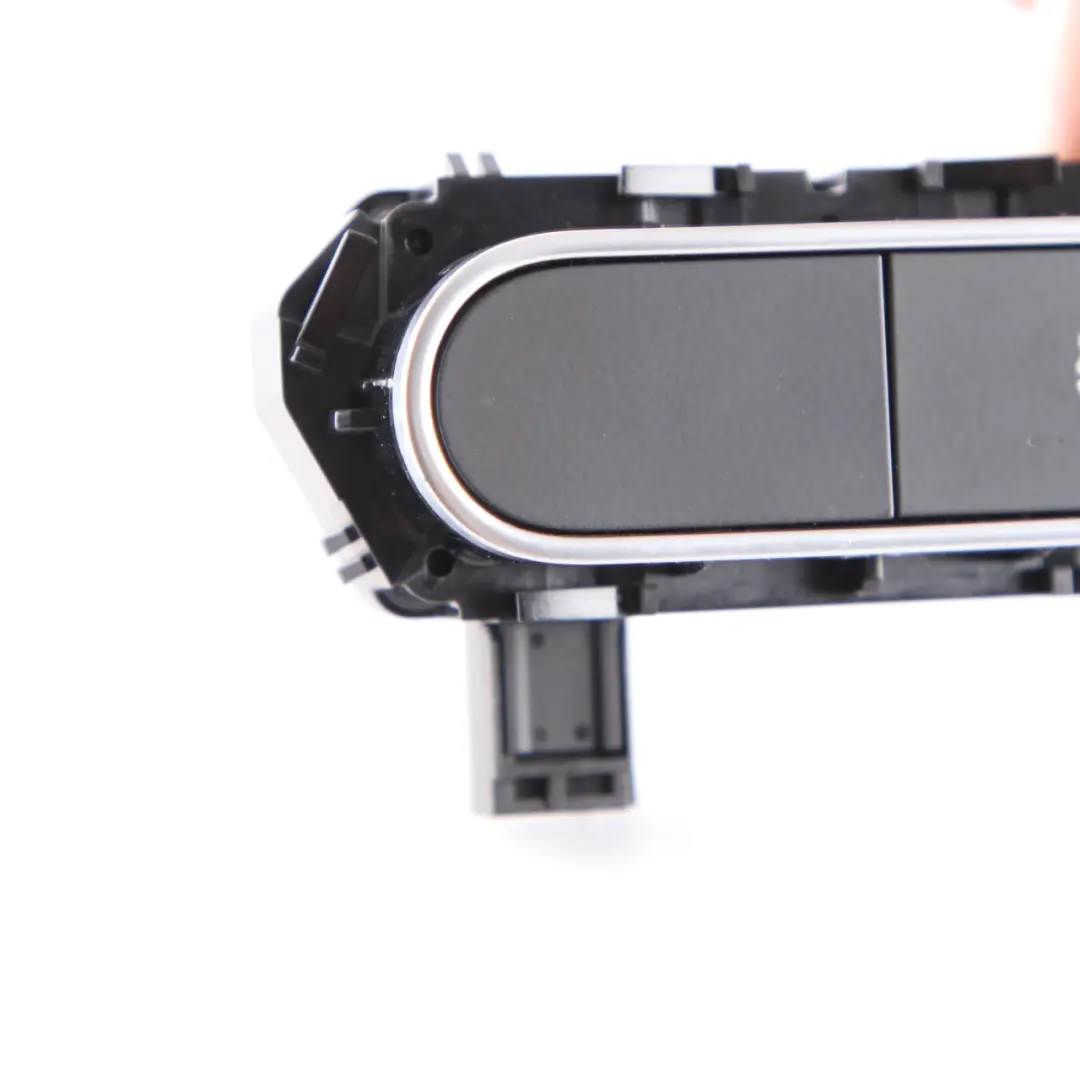 Interruptor del asiento delantero derecho calefactado para Mercedes W177 con número de pieza A1779056800 Mercedes W177 Interruptor del asiento delantero derecho calefactado - SKU A1779056800 - Número de pieza A1779056800