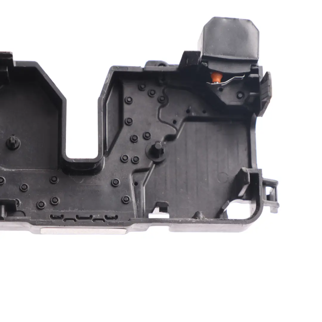 Mercedes C118 W177 Interrupteur Fin Course Capot D'Alarme Sécurité - SKU A1779059900 - Numéro de pièce A1779059900