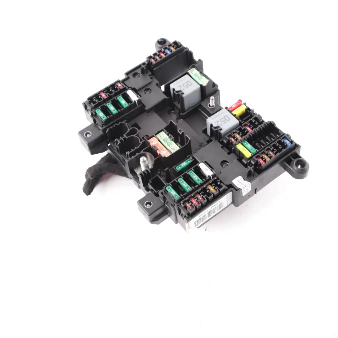 Mercedes W177 Sicherungs Kasten Strom Verteilungs Relais - SKU A1779061002-1 - Teilenummer A1779061002