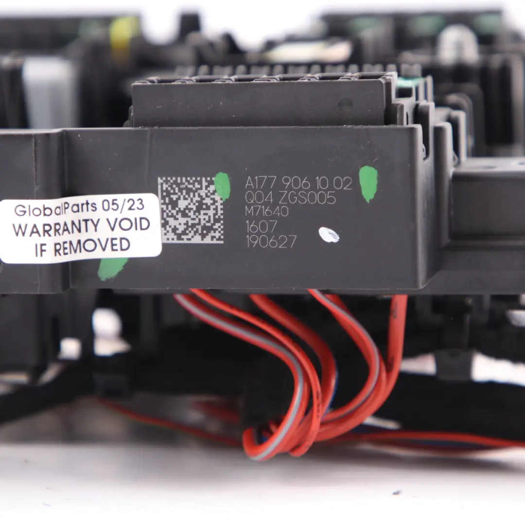 Mercedes W177 Caja Fusibles Unidad Relé Unión Distribución Energía - SKU A1779061002 - Número de pieza A1779061002