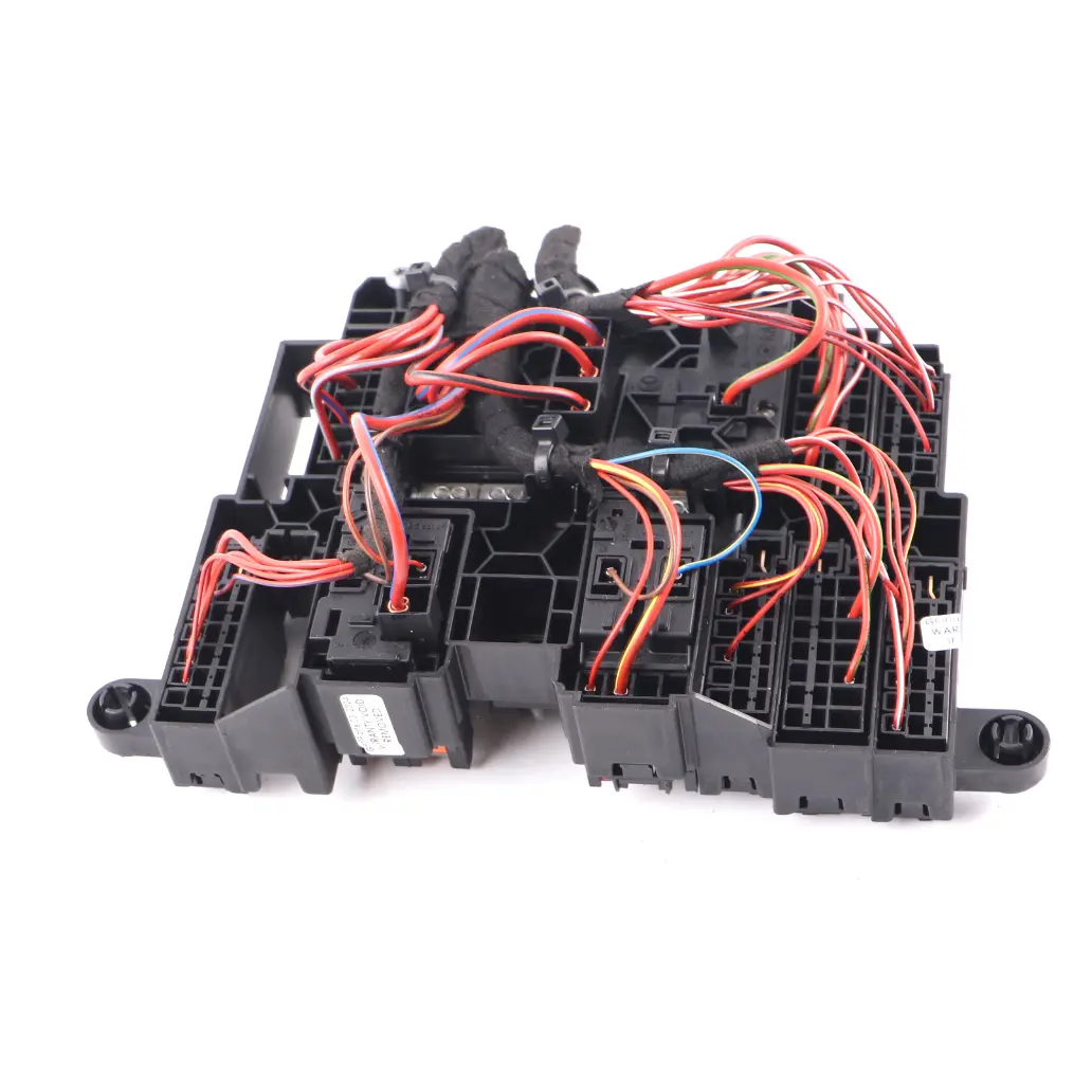 Caja de fusibles Mercedes W177 Caja fusibles relé Unidad control para con número de pieza A1779061102 Caja de fusibles Mercedes W177 Caja fusibles relé Unidad control - SKU A1779061102 - Número de pieza A1779061102