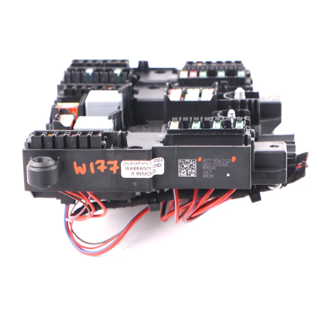  Caja de fusibles Mercedes W177 Caja fusibles relé Unidad control - SKU A1779061102 - Número de pieza A1779061102
