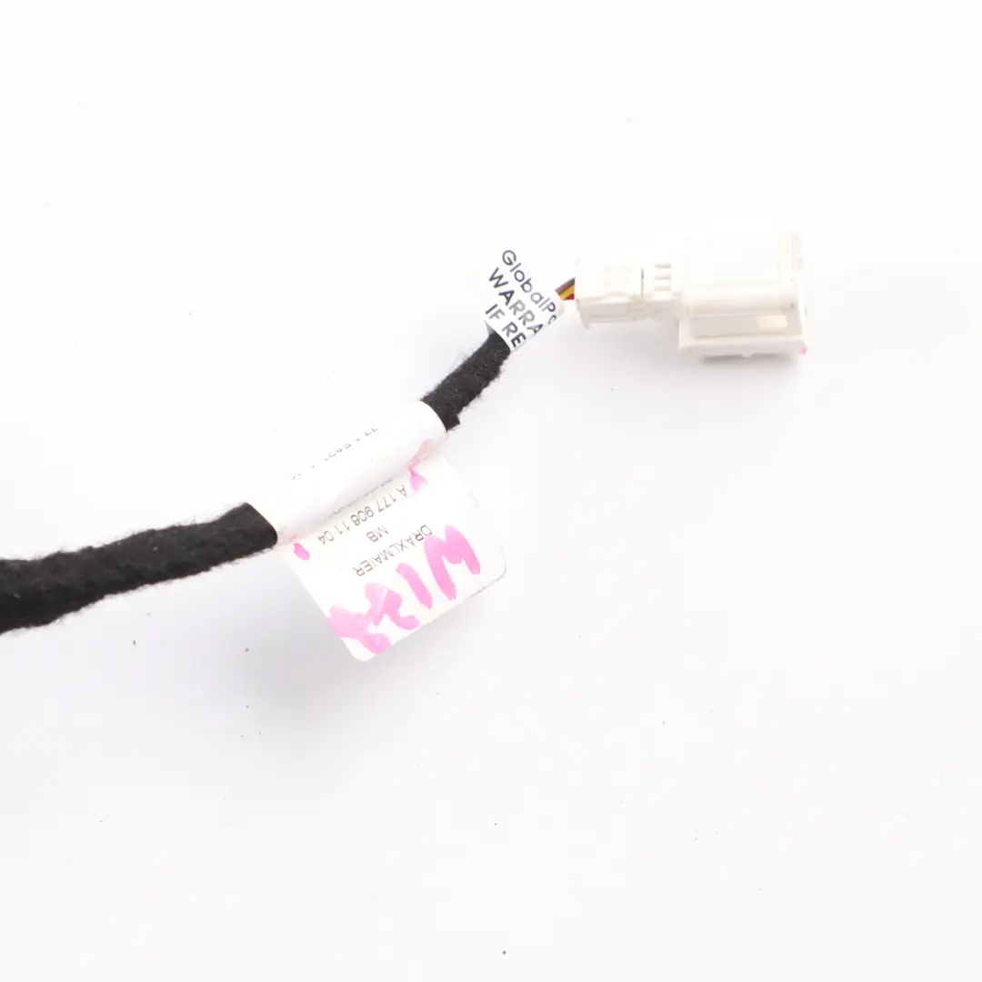 Cablaggio luce intern Mercedes W176 W246 Lampada Centro Console Cavo A2469069800 per con numero di parte A1779061104 Cablaggio luce intern Mercedes W176 W246 Lampada Centro Console Cavo A2469069800 - SKU A1779061104 - Numero di parte A1779061104