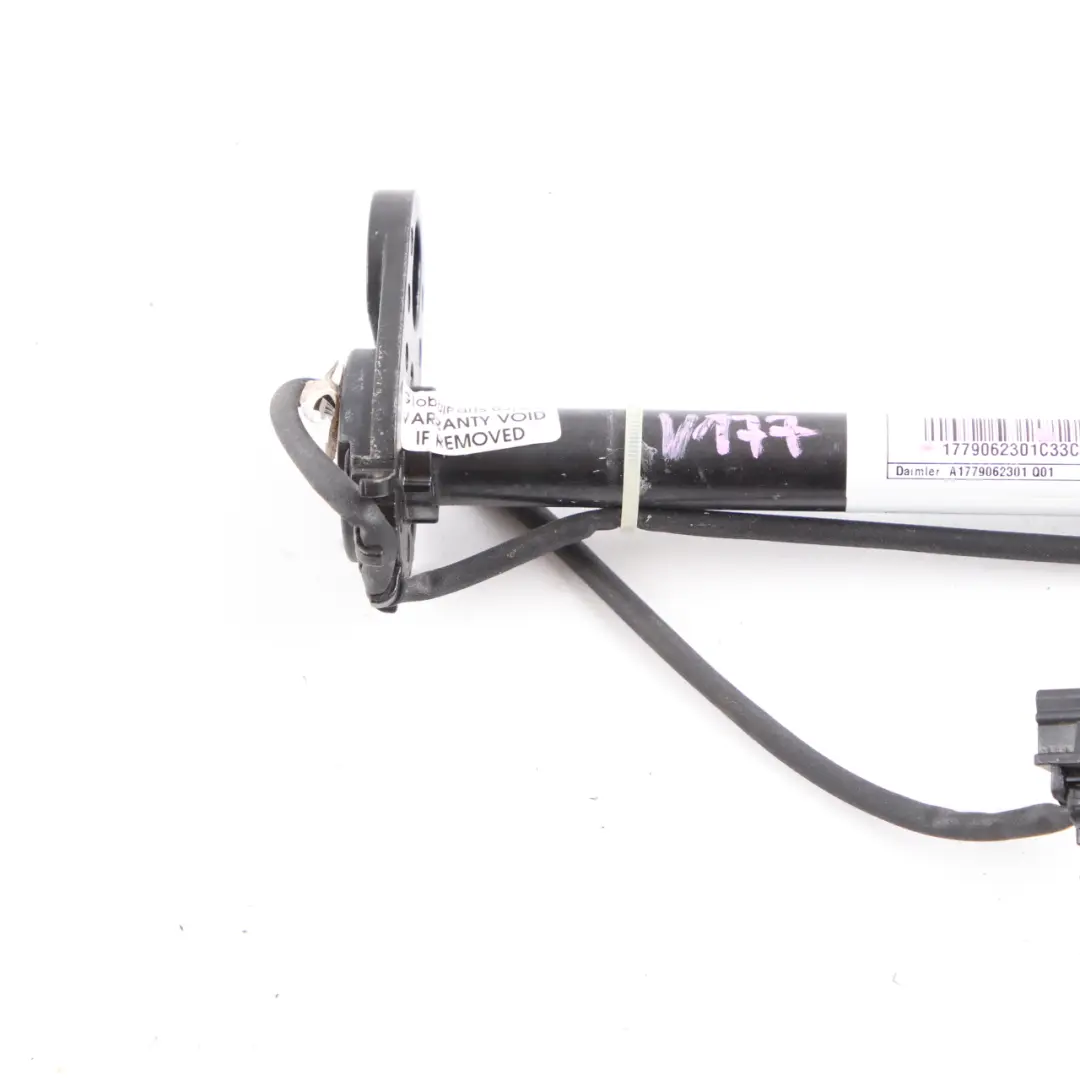 Attuatore Del Cofano Protezione Pedoni Sinistra Destra per Mercedes W177 con numero di parte A1779062301 Mercedes W177 Attuatore Del Cofano Protezione Pedoni Sinistra Destra - SKU A1779062301-1 - Numero di parte A1779062301