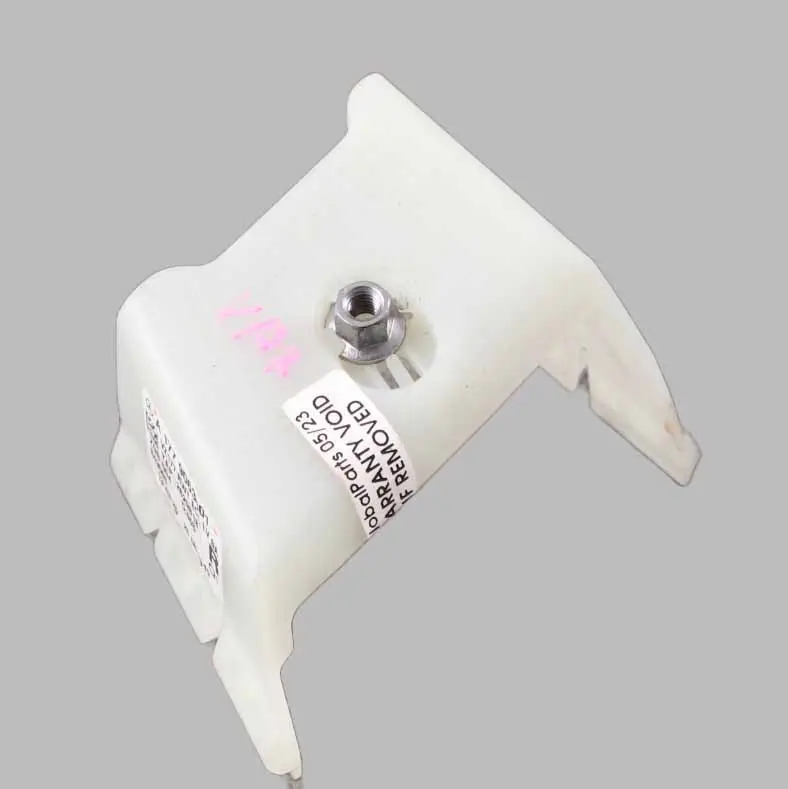 Mercedes V177 Rücklicht Lampe Kofferraum rechts Halterung Trim - SKU A1779063801-1 - Teilenummer A1779063801