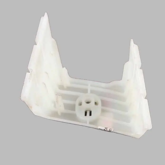 Feu Arrière Coffre Droit Bracket Trim Holder pour Mercedes V177 à propos du numéro de pièce A1779063801 Mercedes V177 Feu Arrière Coffre Droit Bracket Trim Holder - SKU A1779063801-1 - Numéro de pièce A1779063801