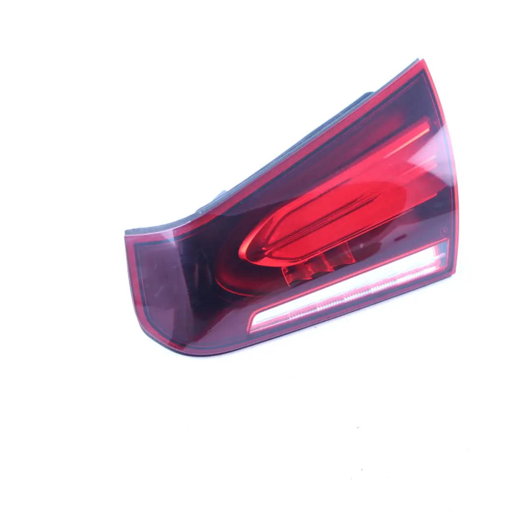 Mercedes V177 Luz Trasera En Tapa Maletero Portón Trasero Derecha - SKU A1779063801 - Número de pieza A1779063801