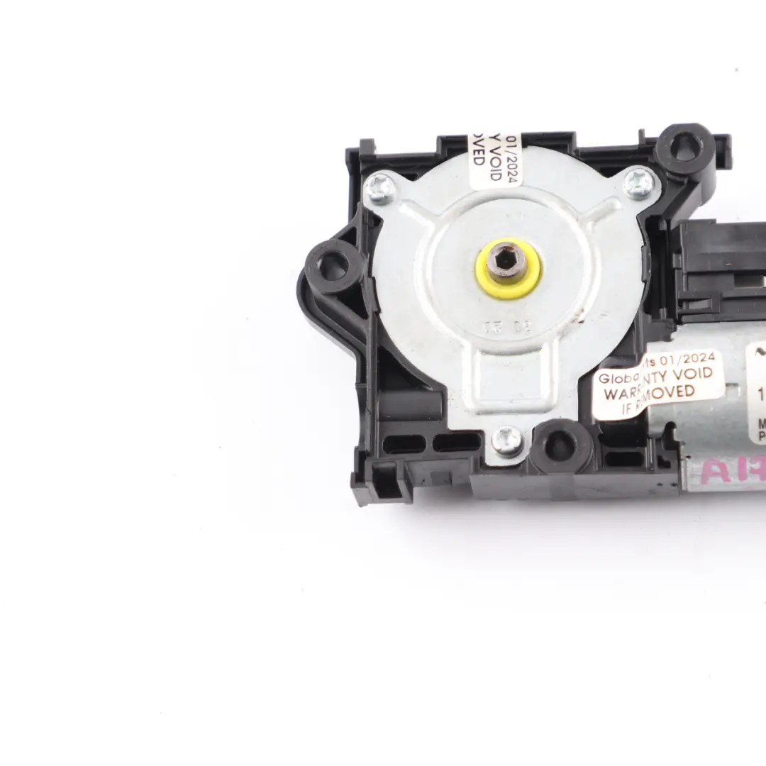 Toit ouvrant Panoramique Moteur Actionneur pour Mercedes W177 à propos du numéro de pièce A1779064802 Mercedes W177 Toit ouvrant Panoramique Moteur Actionneur - SKU A1779064802 - Numéro de pièce A1779064802