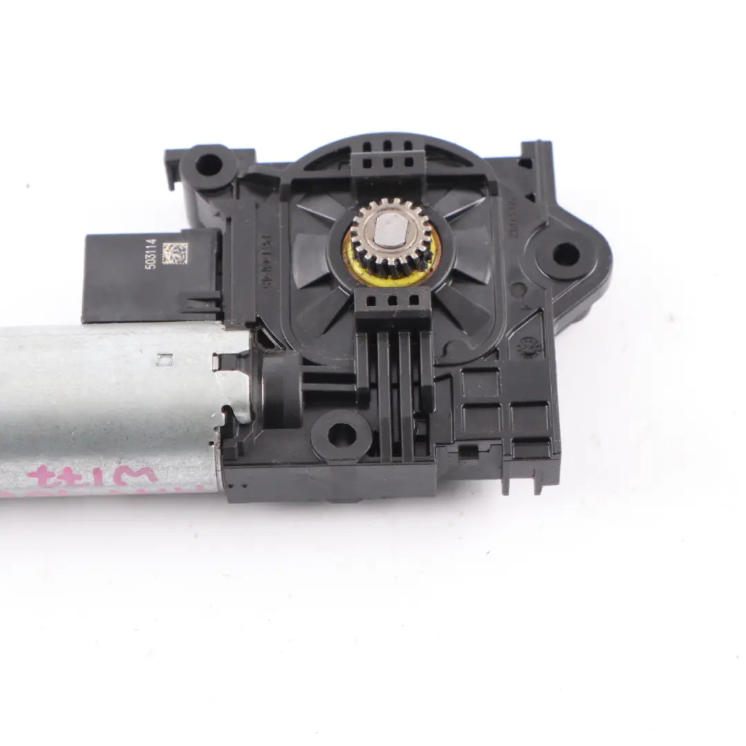 Toit ouvrant Panoramique Moteur Actionneur pour Mercedes W177 à propos du numéro de pièce A1779064802 Mercedes W177 Toit ouvrant Panoramique Moteur Actionneur - SKU A1779064802 - Numéro de pièce A1779064802