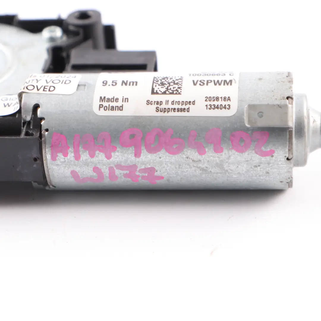 Mercedes W177 Toit ouvrant coulissant Panoramique Enrouleur Moteur - SKU A1779064902 - Numéro de pièce A1779064902