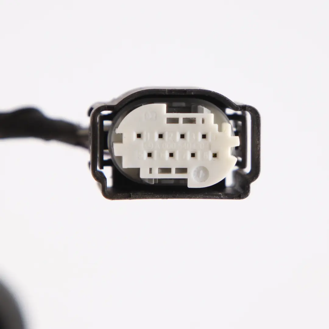 Mercedes V177 Light Lamp Side Rear Right O/S Plug Socket Wiring A0005404204 - SKU A1779067200-1 - Part number A1779067200