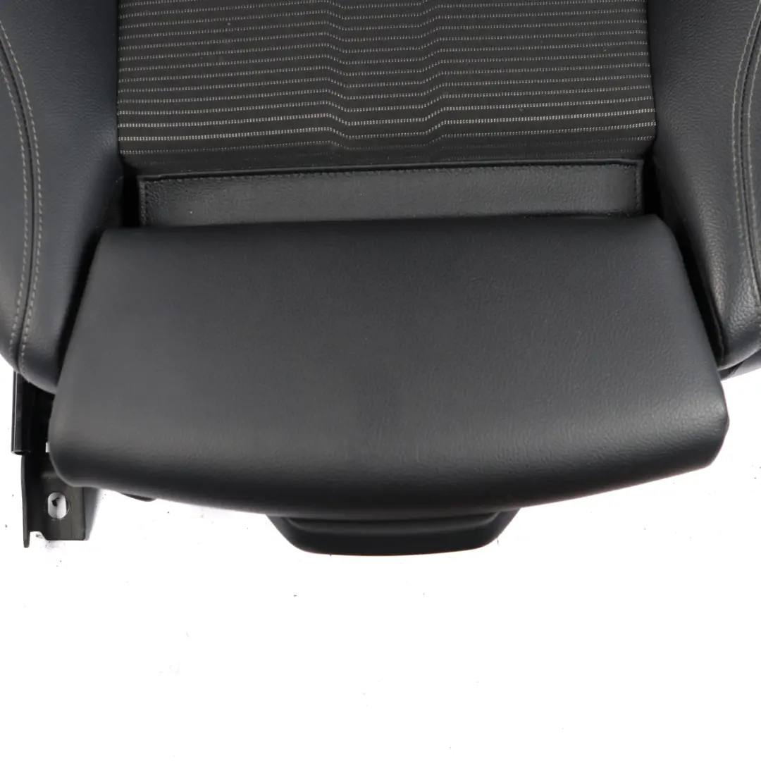 Mercedes W177 Vordersitz Links Stoff Schwarz Anthrazit Beheizt Innenraum - SKU A1779100902-1 - Teilenummer A1779100902