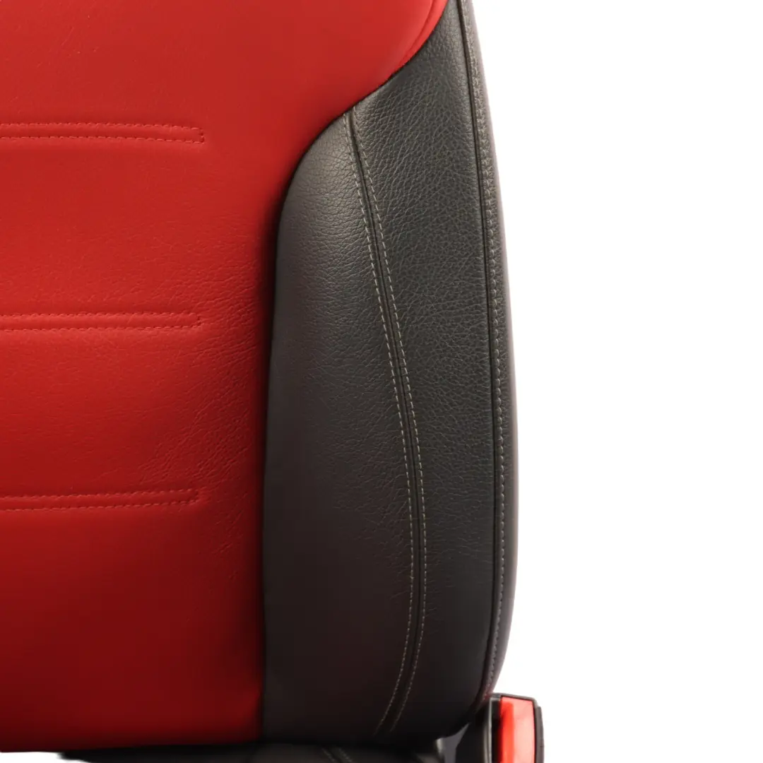  Siège Avant Mercedes C118 W177 Droit Intérieur Cuir Noir Rouge - SKU A1779101602 - Numéro de pièce A1779101602
