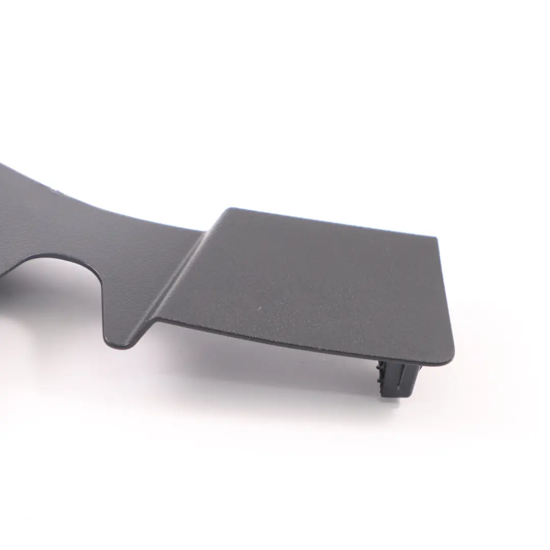 Mercedes W177 Asiento Delantero Cubre Panel Interior Izquierdo Negro - SKU A1779105700 - Número de pieza A1779105700