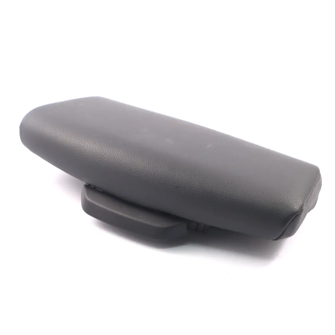 Sedile anteriore Supporto cosce guida sinistra destra A1769107306 per Mercedes W177 con numero di parte A1779108701 Mercedes W177 Sedile anteriore Supporto cosce guida sinistra destra A1769107306 - SKU A1779108701 - Numero di parte A1779108701