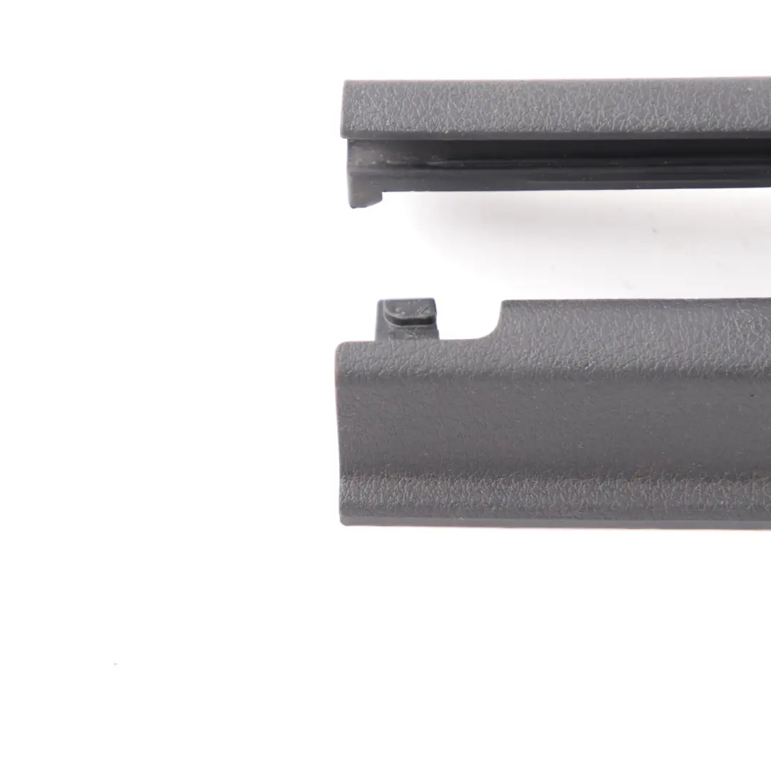 Mercedes W177 Asiento Delantero Rail Cover Trasero Derecho Negro - SKU A1779190800 - Número de pieza A1779190800
