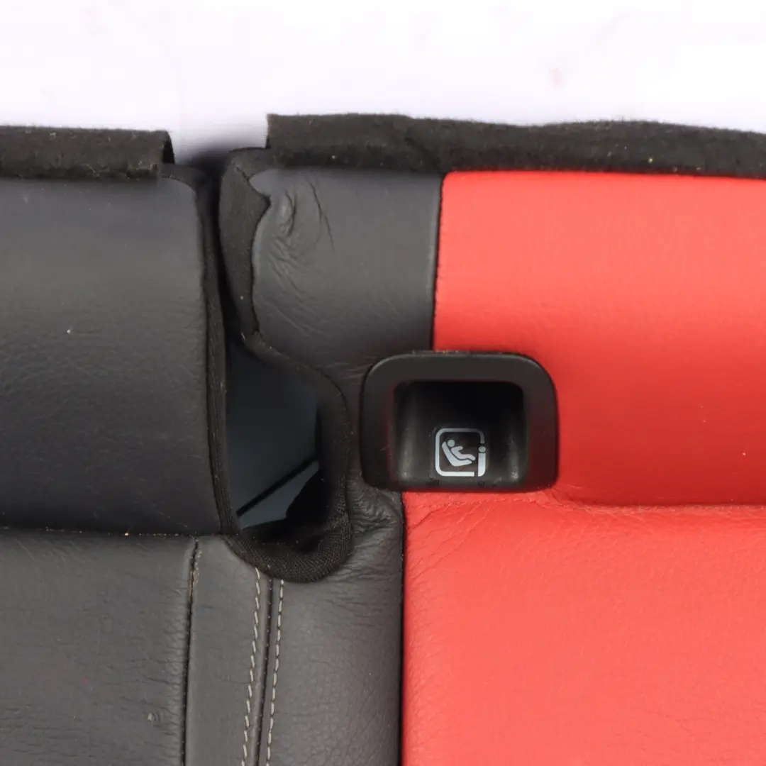 Rücksitzbank Liegeabdeckung Bezug Leder Schwarz Rot für Mercedes W177 mit Teilenummer A1779207703 Mercedes W177 Rücksitzbank Liegeabdeckung Bezug Leder Schwarz Rot - SKU A1779207703 - Teilenummer A1779207703