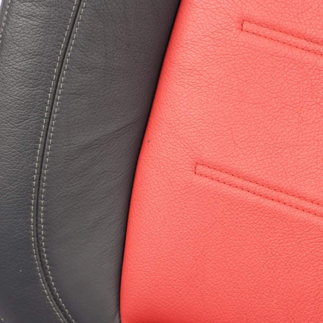 Siège Arrière Banquette Recouvrement Cuir Noir Rouge pour Mercedes W177 à propos du numéro de pièce A1779207703 Mercedes W177 Siège Arrière Banquette Recouvrement Cuir Noir Rouge - SKU A1779207703 - Numéro de pièce A1779207703