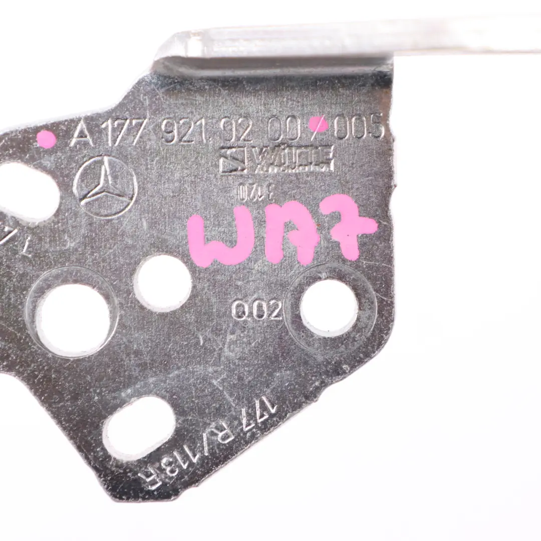 Rück Sitzlehnen Halterung Rechts für Mercedes W177 mit Teilenummer A1779210200 Mercedes W177 Rück Sitzlehnen Halterung Rechts - SKU A1779210200 - Teilenummer A1779210200