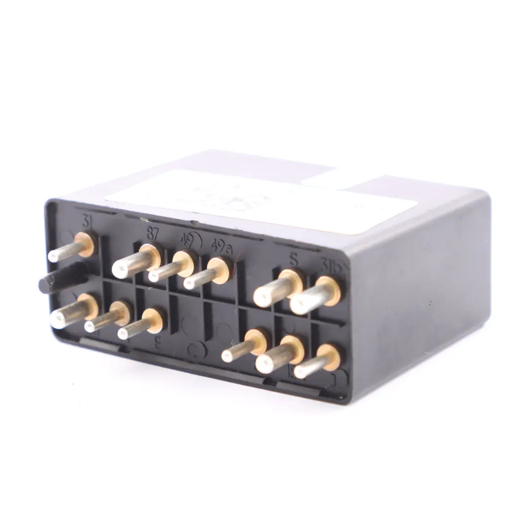 Relé Mercedes W124 Indicadores Limpiaparabrisas Luces Peligro Relé para con número de pieza A2018210047 Relé Mercedes W124 Indicadores Limpiaparabrisas Luces Peligro Relé - SKU A2018210047 - Número de pieza A2018210047