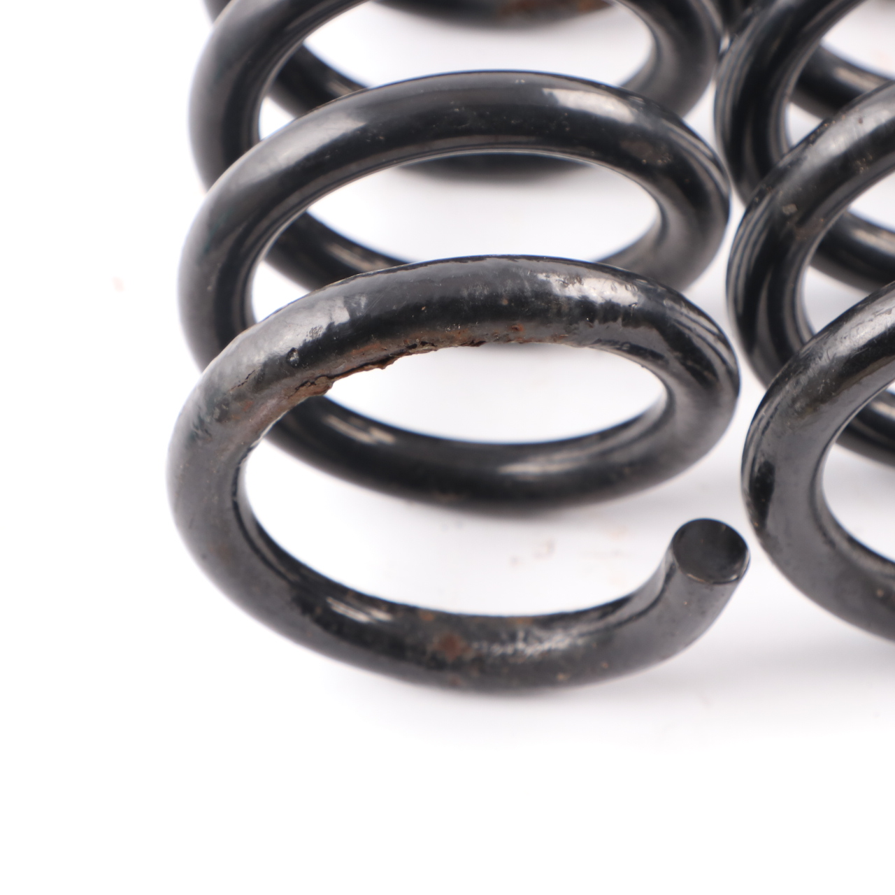 Pair Rear Coil Springs For Mercedes-Benz W203 C-Class 2001-2007 – Left & Right