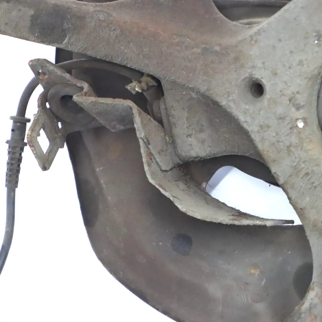 Mercedes W202 W208 Suspensión Delantera Izquierda Soporte de Cubo de Rueda - SKU A2023300020 - Número de pieza A2103300020