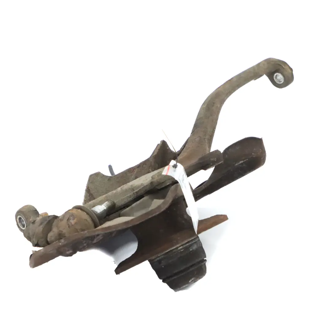 W208 Sospensione anteriore sinistra Supporto montaggio portaruota per Mercedes W202 con numero di parte A2103300020 Mercedes W202 W208 Sospensione anteriore sinistra Supporto montaggio portaruota - SKU A2023300020 - Numero di parte A2103300020