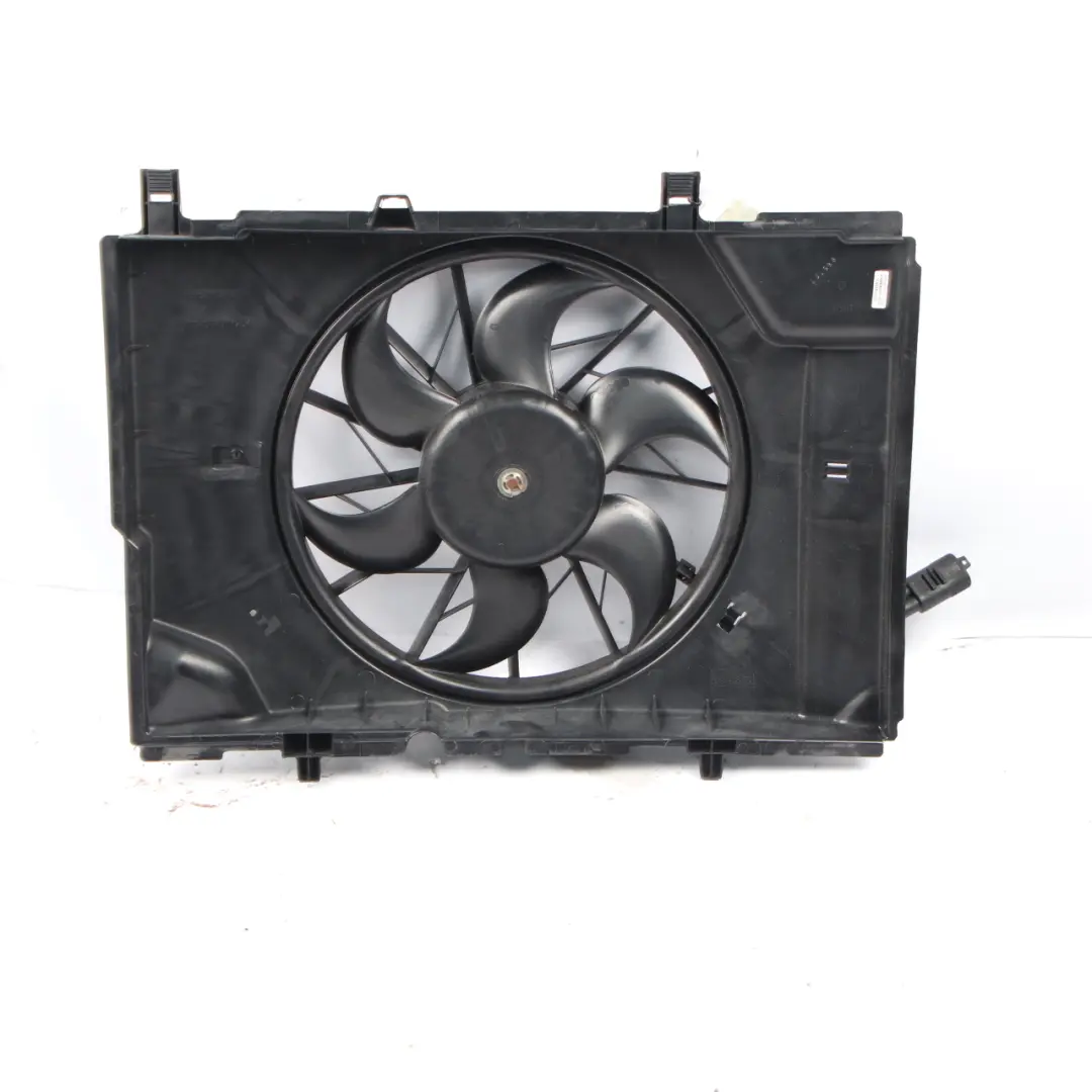 W171 W202 Ventilateur radiateur Unité refroidissement pour Mercedes à propos du numéro de pièce A2025053555 Mercedes W171 W202 Ventilateur radiateur Unité refroidissement - SKU A2025053555 - Numéro de pièce A2025053555