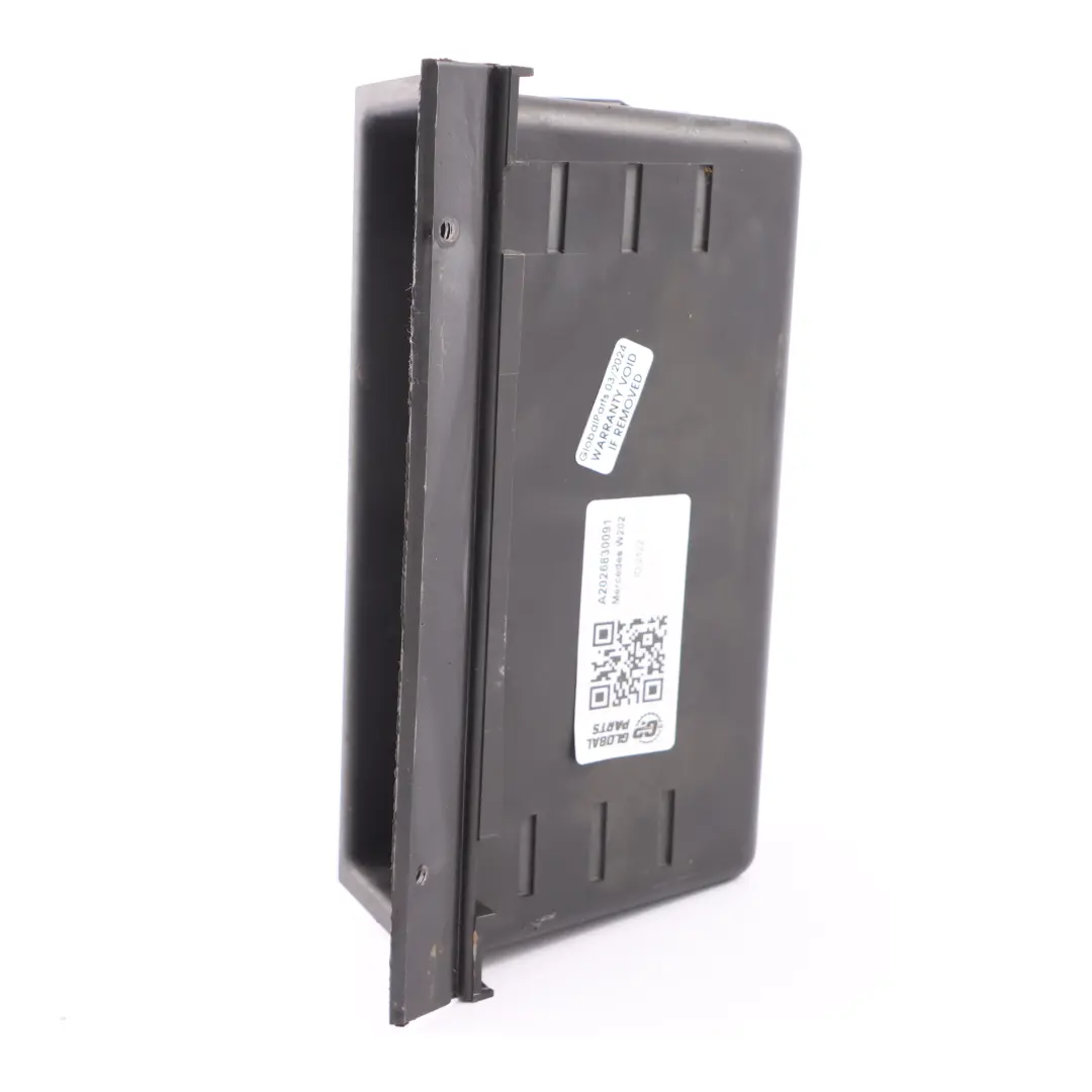 Mercedes W202 Plateau de la console centrale Plateau de rangement - SKU A2026830091 - Numéro de pièce A2026830091