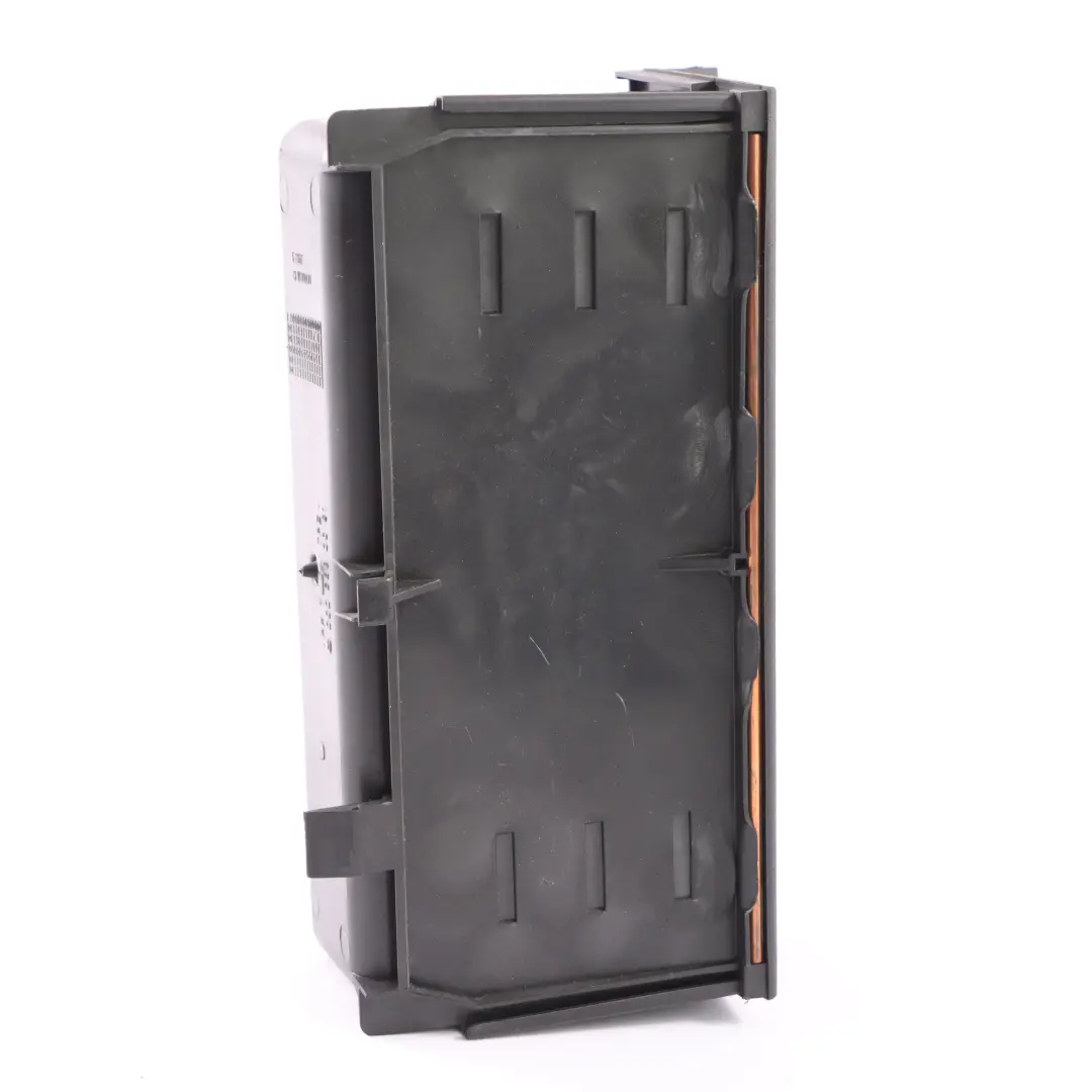Mercedes W202 Plateau de la console centrale Plateau de rangement - SKU A2026830091 - Numéro de pièce A2026830091