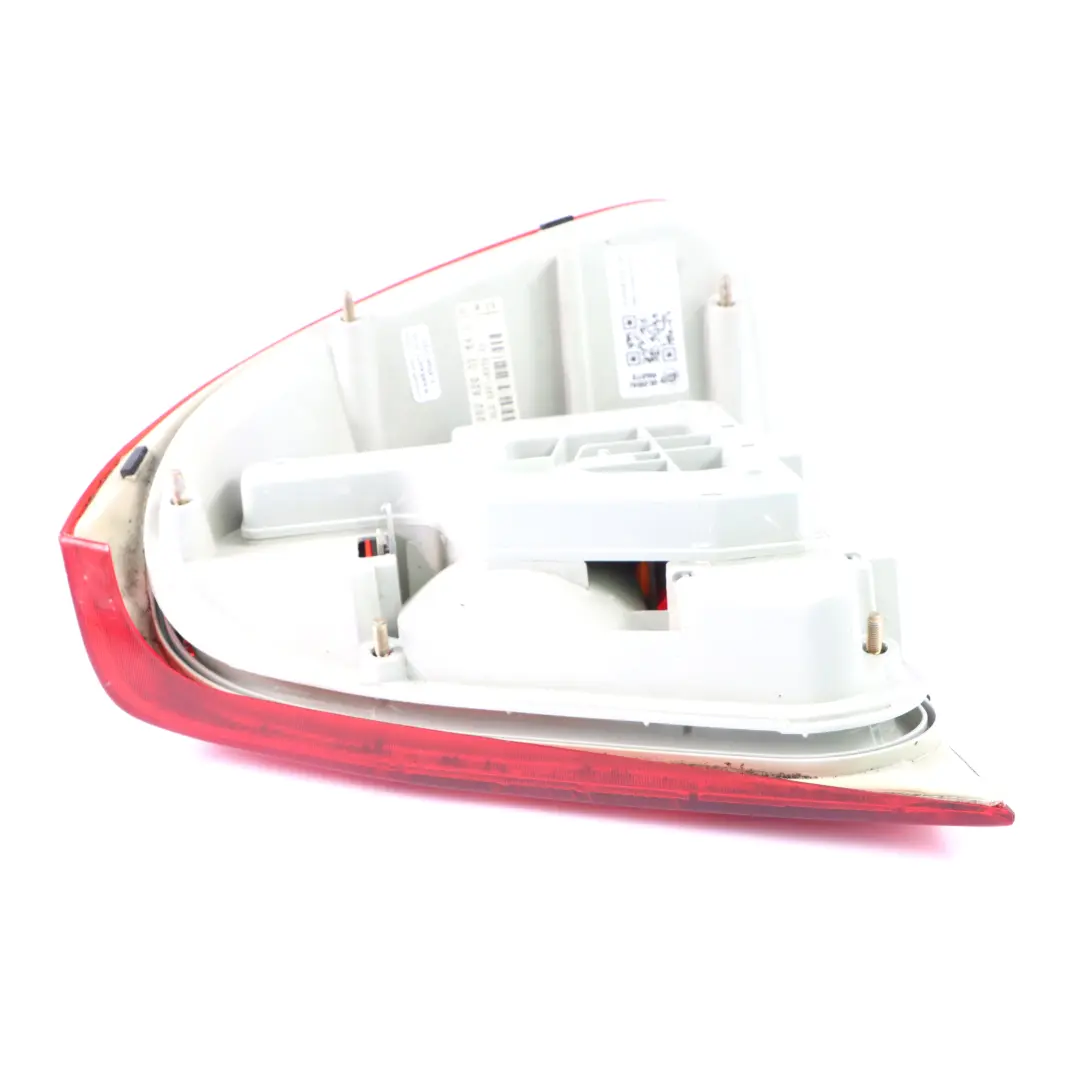  Luz trasera Mercedes W202 C180 Luz trasera izquierda Classic/Esprit - SKU A2028200128 - Número de pieza A2028200128