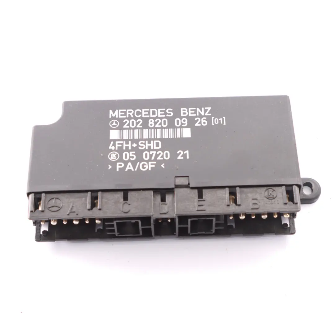 Mercedes W124 E280 Módulo de control de confort Unit ECU - SKU A2028200926 - Número de pieza A2028200926