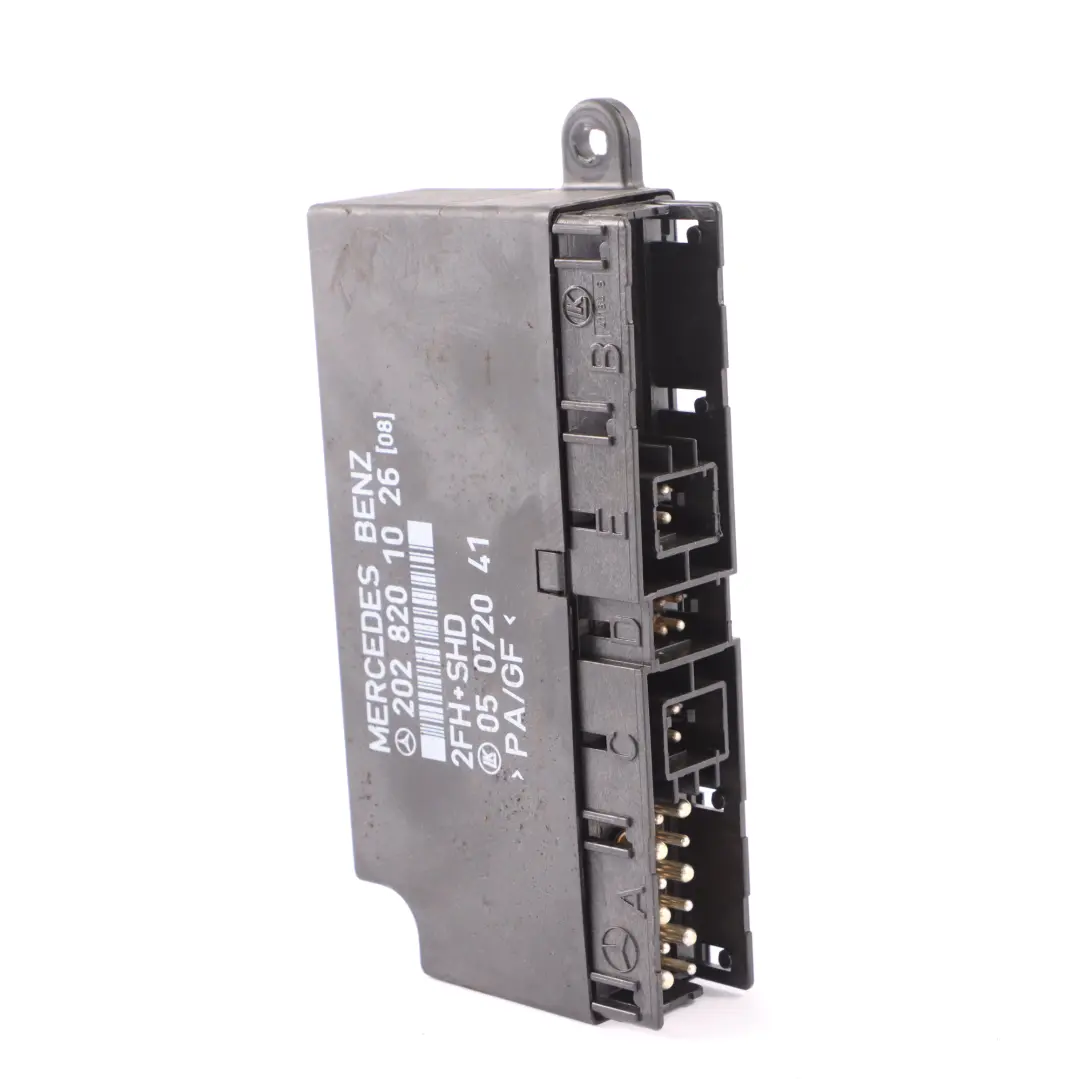 Module de contrôle du confort ECU pour Mercedes W202 à propos du numéro de pièce A2028201026 Mercedes W202 Module de contrôle du confort ECU - SKU A2028201026 - Numéro de pièce A2028201026