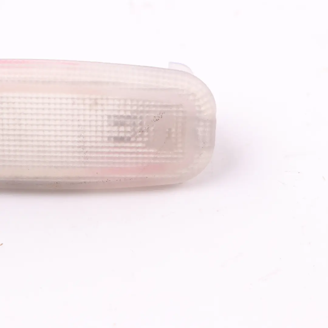 Mercedes-Benz Classe E W210 VitoW639 Eclairage Interieur Feu Arriere pour à propos du numéro de pièce A2028202101 Mercedes-Benz Classe E W210 VitoW639 Eclairage Interieur Feu Arriere - SKU A2028202101 - Numéro de pièce A2028202101