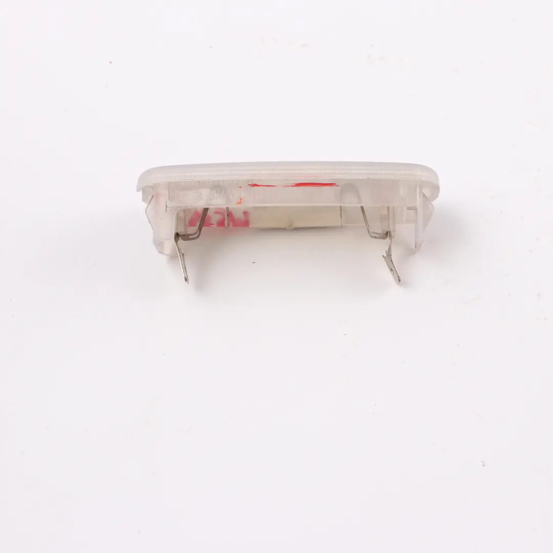 Mercedes-Benz E W210 Vito Viano W639 Luz Interior Trasera Luz Tronco para con número de pieza A2028202101 Mercedes-Benz E W210 Vito Viano W639 Luz Interior Trasera Luz Tronco - SKU A2028202101 - Número de pieza A2028202101