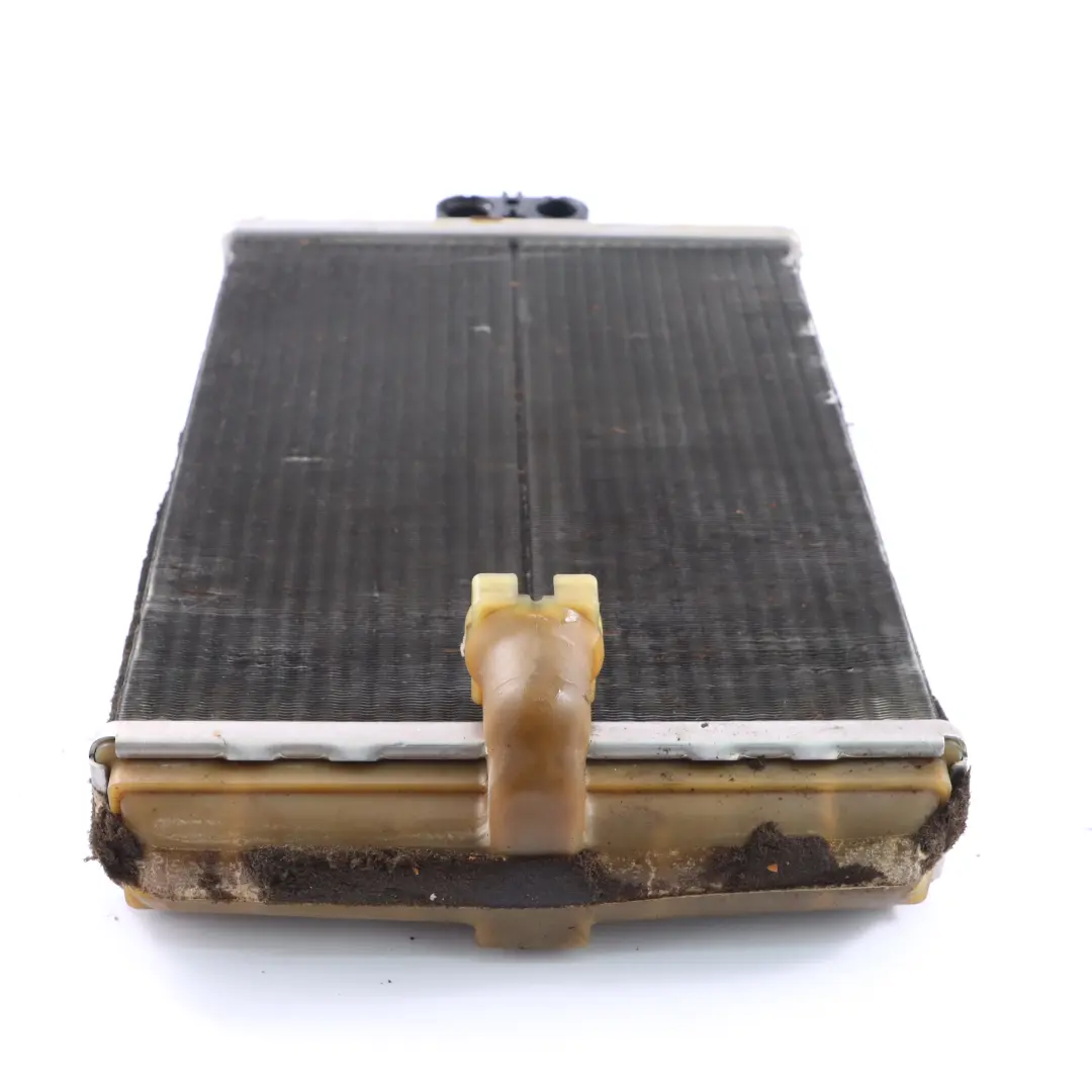 Echangeur de chaleur Mercedes SLK R170 W202 Radiateur de chauffage pour à propos du numéro de pièce A2028300461 Echangeur de chaleur Mercedes SLK R170 W202 Radiateur de chauffage - SKU A2028300461 - Numéro de pièce A2028300461