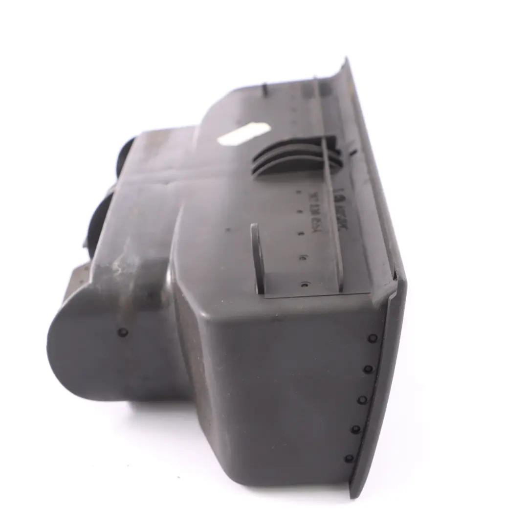 Bocchetta d'aria cruscotto Ugello Griglia Pannello per Mercedes W202 con numero di parte A2028300554 Mercedes W202 Bocchetta d'aria cruscotto Ugello Griglia Pannello - SKU A2028300554 - Numero di parte A2028300554