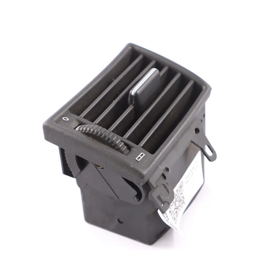 Mercedes W202 Tablero ventilación aire Cubierta Izquierda oquilla - SKU A2028300754 - Número de pieza A2028300754