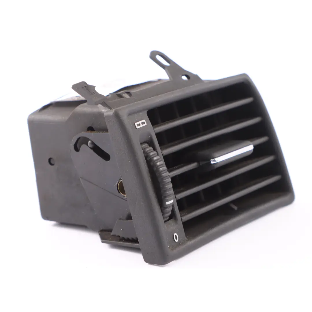 Mercedes W202 Tablero instrumentos ventilación aire Derecha Boquilla A2028300754 - SKU A2028300854 - Número de pieza A2028300854