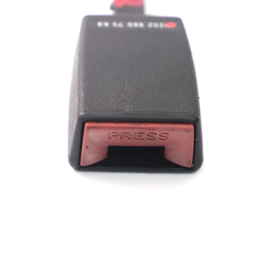 Boucle de ceinture de sécurité avant côté conducteur pour Mercedes W202 à propos du numéro de pièce A2028607569 Mercedes W202 Boucle de ceinture de sécurité avant côté conducteur - SKU A2028607569 - Numéro de pièce A2028607569