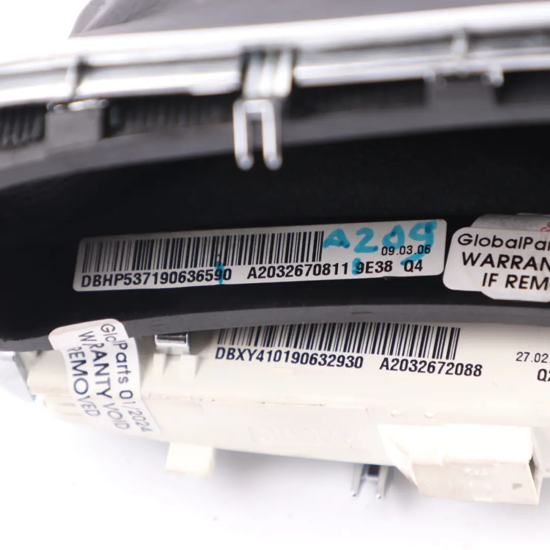 Mercedes W203 Avantgarde Schalt Hebel Sbdeckung Knopf Automatik - SKU A2032670811 - Teilenummer A2032670811
